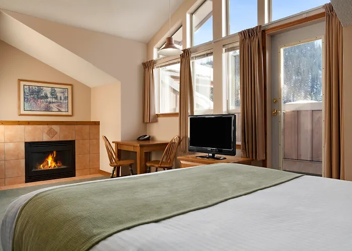Coast Sundance Lodge