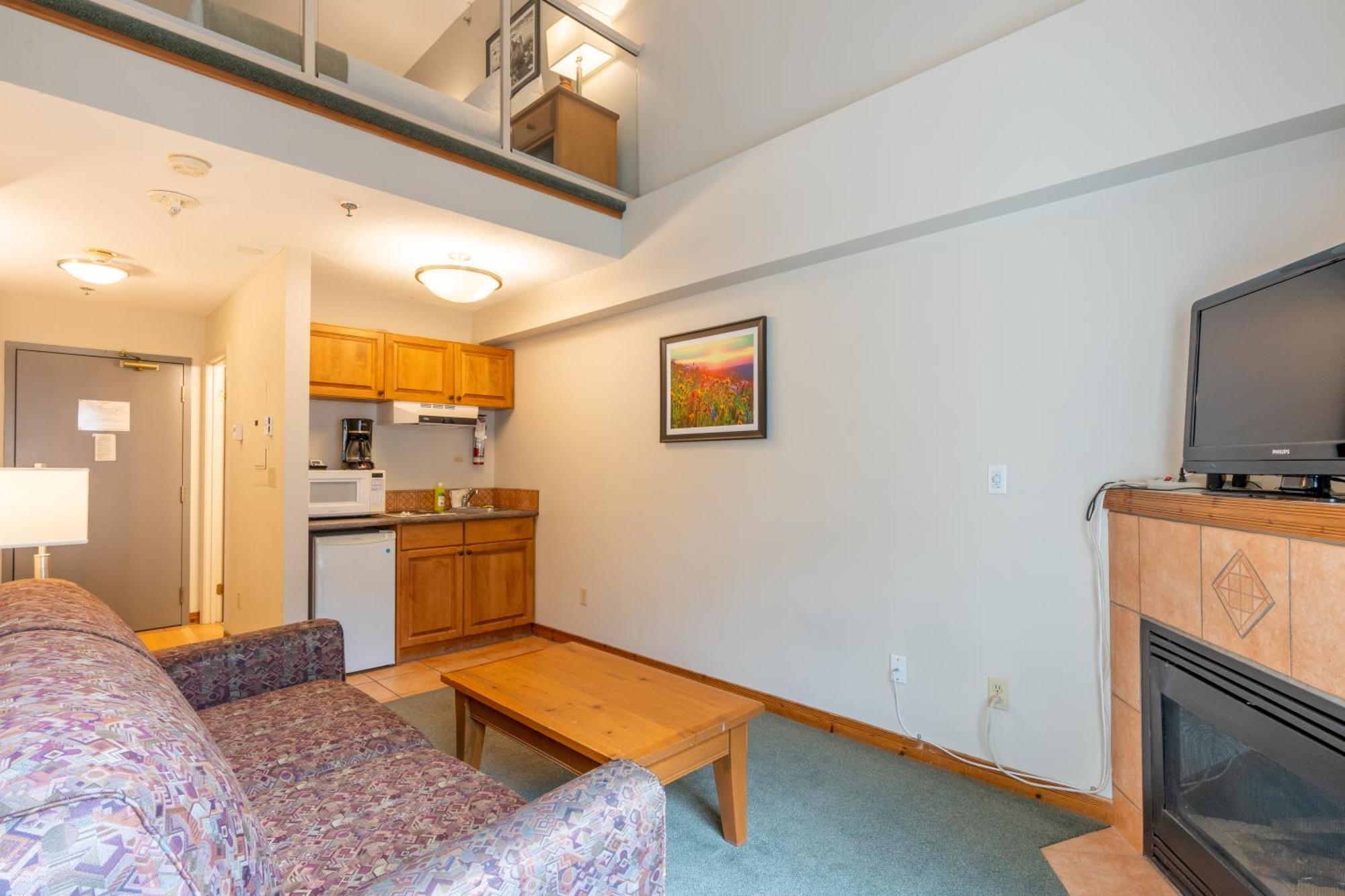 Coast Sundance Hotel 4*