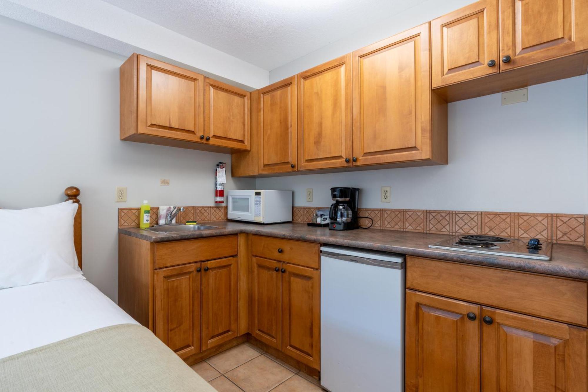 Hotel Coast Sundance 4*